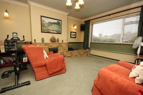 3 bedroom detached bungalow for sale, Woodland Road, Rushden NN10