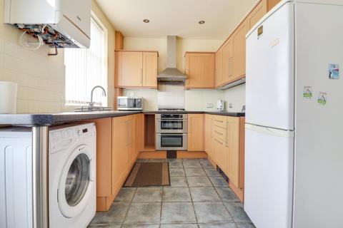 2 bedroom terraced house for sale, LEYMOOR ROAD, HUDDERSFIELD, HD3