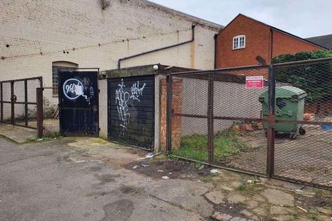 Storage to rent, 28 Church Street, Wolverton, Milton Keynes, MK12