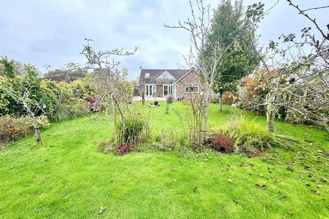 4 bedroom bungalow for sale, Apsley Crescent, Darbys Corner, Poole, BH17