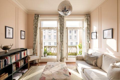 2 bedroom flat for sale, Whitehall Court, St James's, London, SW1A