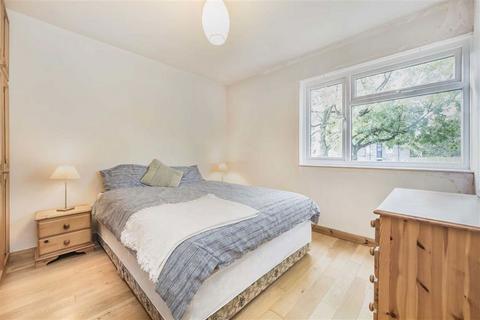 3 bedroom terraced house for sale, Foxborough Gardens, London SE4