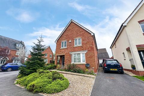 4 bedroom detached house for sale, Lotus Drive, Bridgwater.