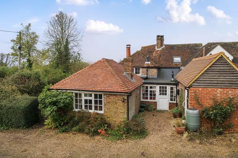 2 bedroom semi-detached house for sale, Hilland Road, Billingshurst, RH14