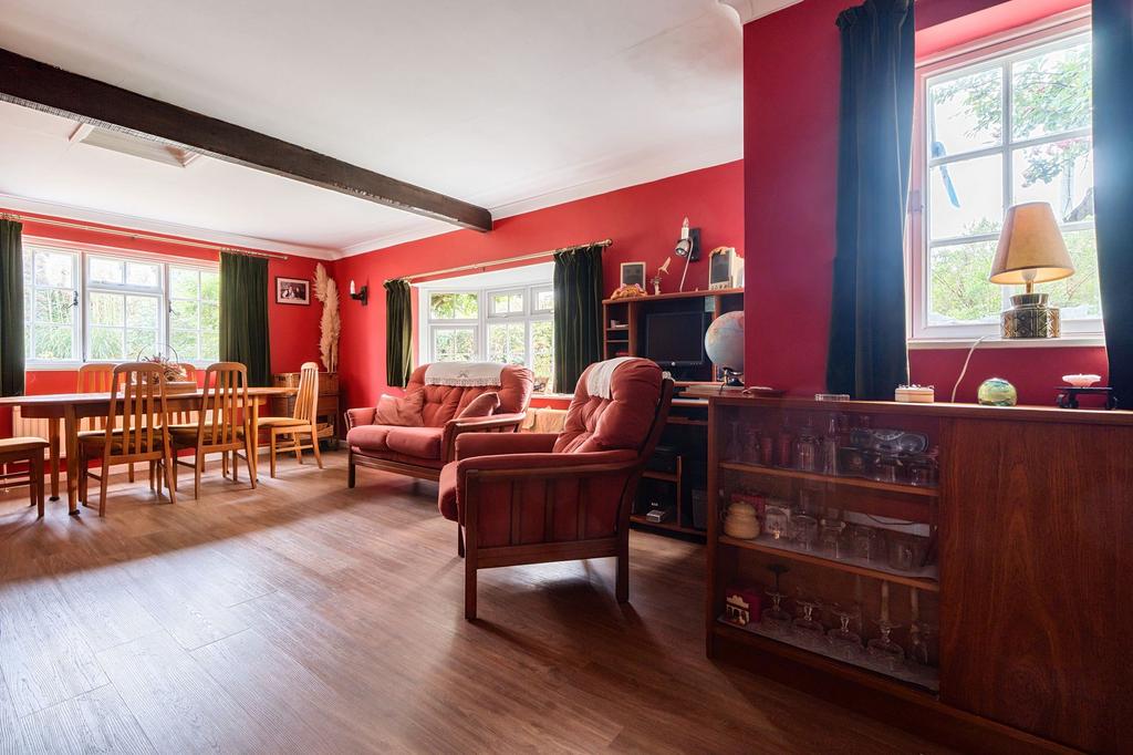 Sitting / Dining Room