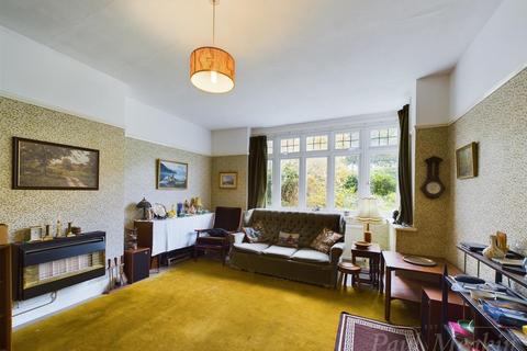 87 Littleheath Road, South Croydon, CR2 7SL