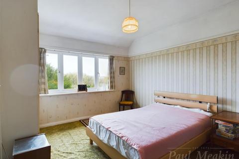 87 Littleheath Road, South Croydon, CR2 7SL