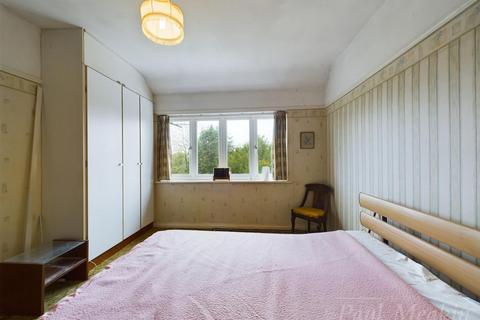 87 Littleheath Road, South Croydon, CR2 7SL