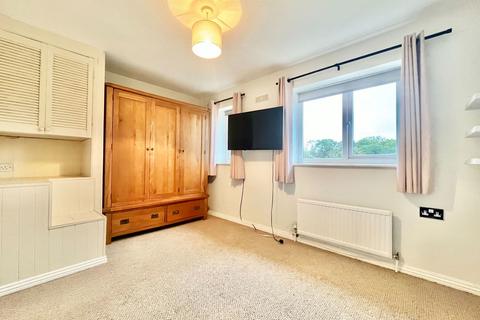 24 Tudor Close, Paignton, TQ4 7RF