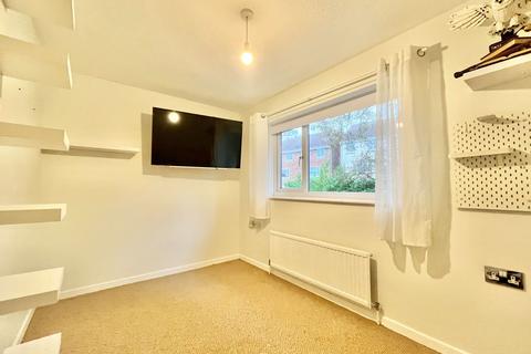 24 Tudor Close, Paignton, TQ4 7RF