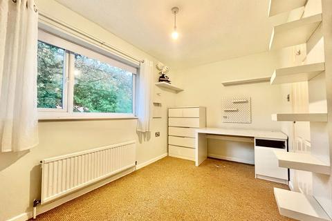 24 Tudor Close, Paignton, TQ4 7RF
