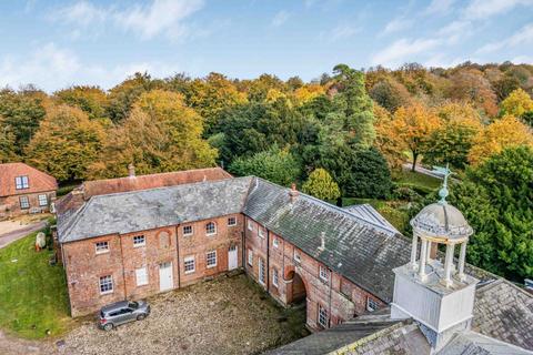 6 bedroom terraced house to rent, Uppark, South Harting, Petersfield, GU31