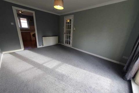 2 bedroom flat to rent, Creteil Court, Falkirk FK1