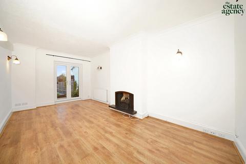 2 bedroom terraced house for sale, Hawkdene, Chingford, E4