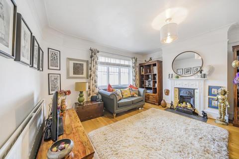 1 Stanley Gardens, Mitcham, CR4 2BS