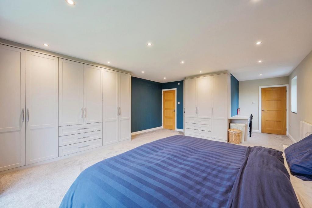 157comberfordroad24of31.jpg