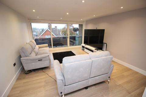 2 bedroom flat for sale, Gander Green Lane, North Cheam SM3