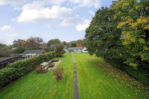 5 bedroom bungalow for sale, Telegraph Lane, Four Marks, Alton, GU34