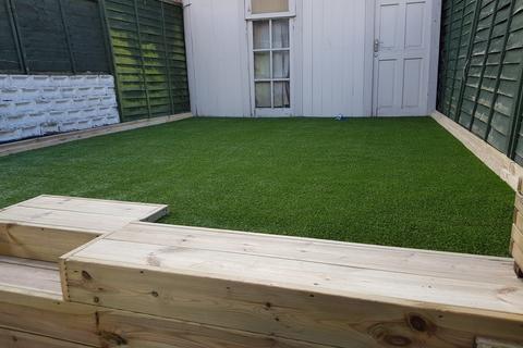 undefined, 4, Tennyson Road, E15 4DH