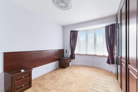 3 bedroom terraced house for sale, Sandringham Road, Worcester Park