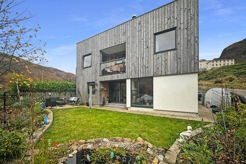 5 bedroom detached house for sale, Hostel Brae, Kinlochleven. Lochaber, Highland PH50