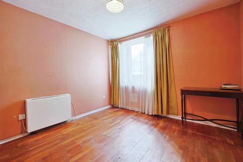 1 bedroom flat for sale, Wingate Road, London W6