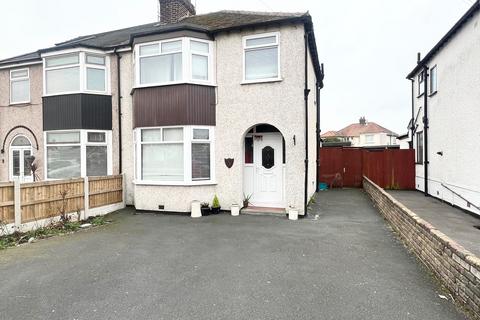 3 bedroom semi-detached house to rent, Beach Road, Fleetwood, Lancashire, FY7