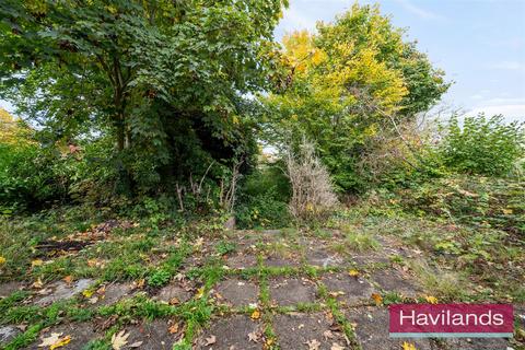 156 Green Dragon Lane, London, N21 1ET