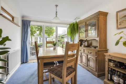 6 Benson Road, Abingdon, OX14 1LN