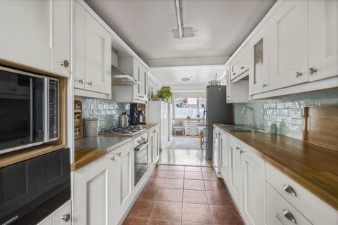 6 Benson Road, Abingdon, OX14 1LN