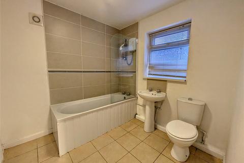 4 bedroom terraced house to rent, Stowe Street, Middlesbrough