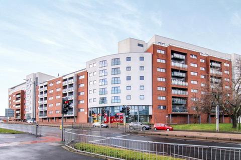 2 bedroom apartment to rent, Leeds Street, Liverpool L3