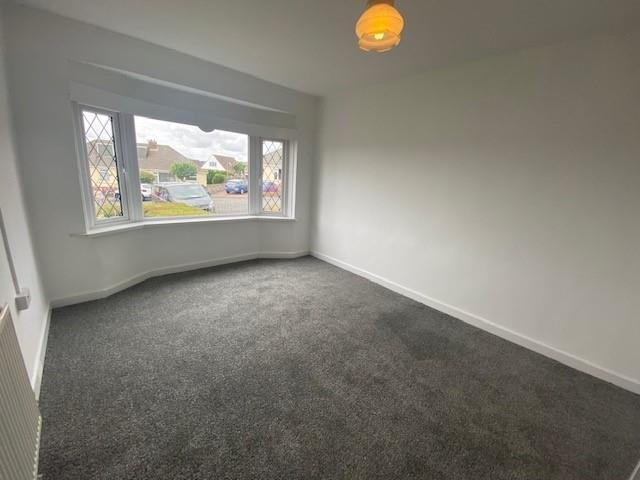 8 penyrallt av bed 1.jpg