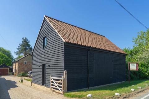 4 bedroom detached house for sale, High Street, St Neots PE19