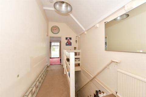 2 bedroom maisonette for sale, The Common, Cranleigh, Surrey