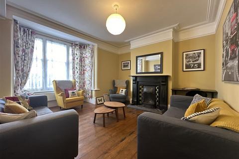 6 bedroom terraced house to rent, Worcester Street, Gloucester GL1