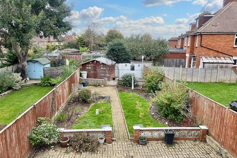 3 bedroom semi-detached house for sale, Harding Avenue, Eastbourne