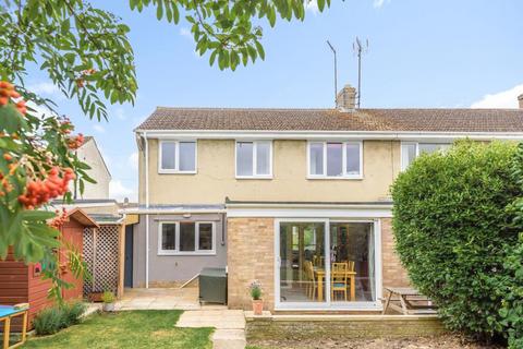 3 bedroom semi-detached house for sale, Witney,  Oxfordshire,  OX28