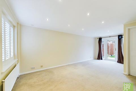 3 bedroom terraced house to rent, Charterhouse Close, Bracknell, Berkshire, RG12