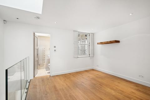 1 bedroom terraced house to rent, Kinnerton Place North, London