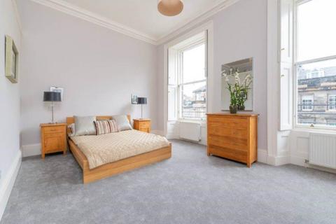 2 bedroom flat to rent, Great Stuart Street, West End, City Centre