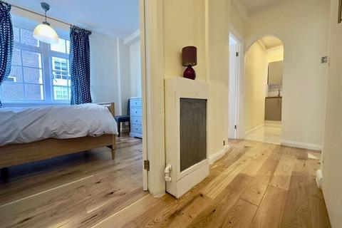 1 bedroom flat to rent, Langford Court, 22 Abbey Road, St John's Wood, London