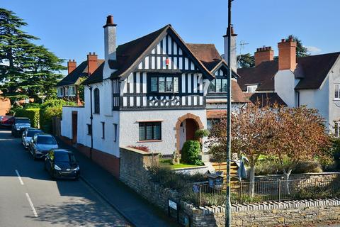 4 bedroom detached house for sale, Falcon House, Greenhill, Evesham, WR11 4LR