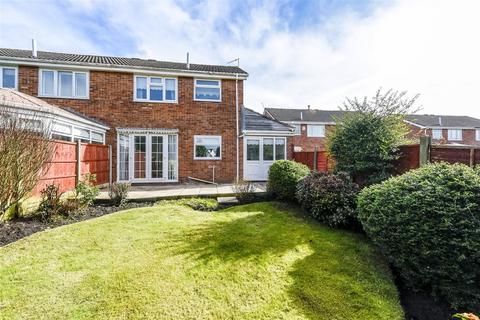 15 Green Park Drive, Liverpool, L31 8EN