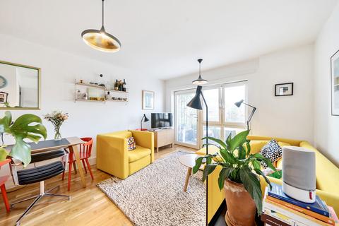 1 bedroom apartment for sale, Coopers Road, London