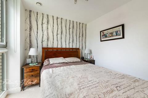 2 bedroom apartment for sale, Elmira Street, London