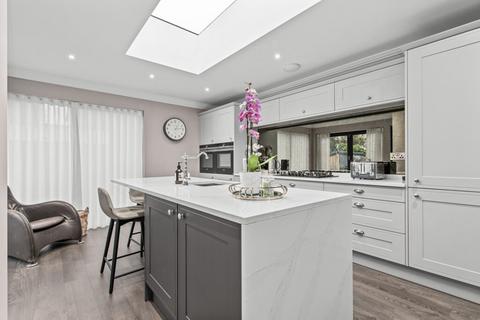 Inglewood Castleton Road, Auchterarder, PH3 1AG
