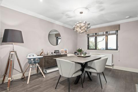 Inglewood Castleton Road, Auchterarder, PH3 1AG