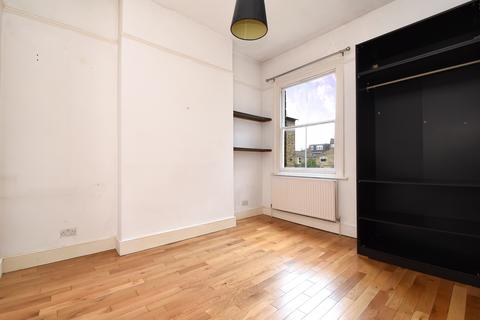 1 bedroom flat to rent, Carholme Road