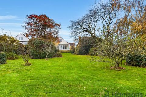 4 bedroom detached house for sale, Cliff Gardens, Minster On Sea, , Kent, ME12 3QY